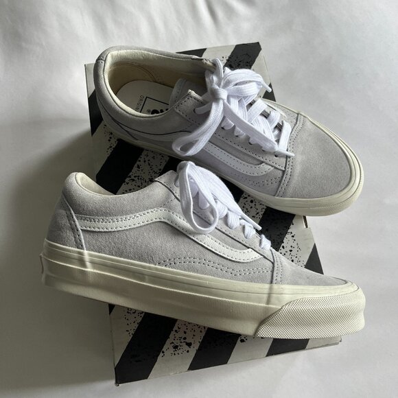 Vans OG Old Skool Lux Pig Suede Grey Dawn Sneakers VN0A4P3XUNY - Size 4.5/6 - Picture 1 of 10
